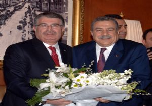 ŞAHİN’DEN SİTEMLİ VEDA!